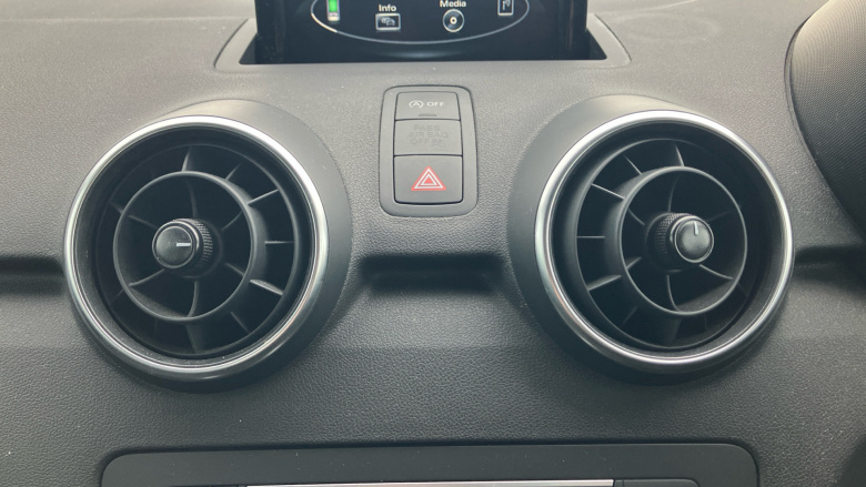 Audi A1 1.0 TFSI SE 5dr Petrol Hatchback